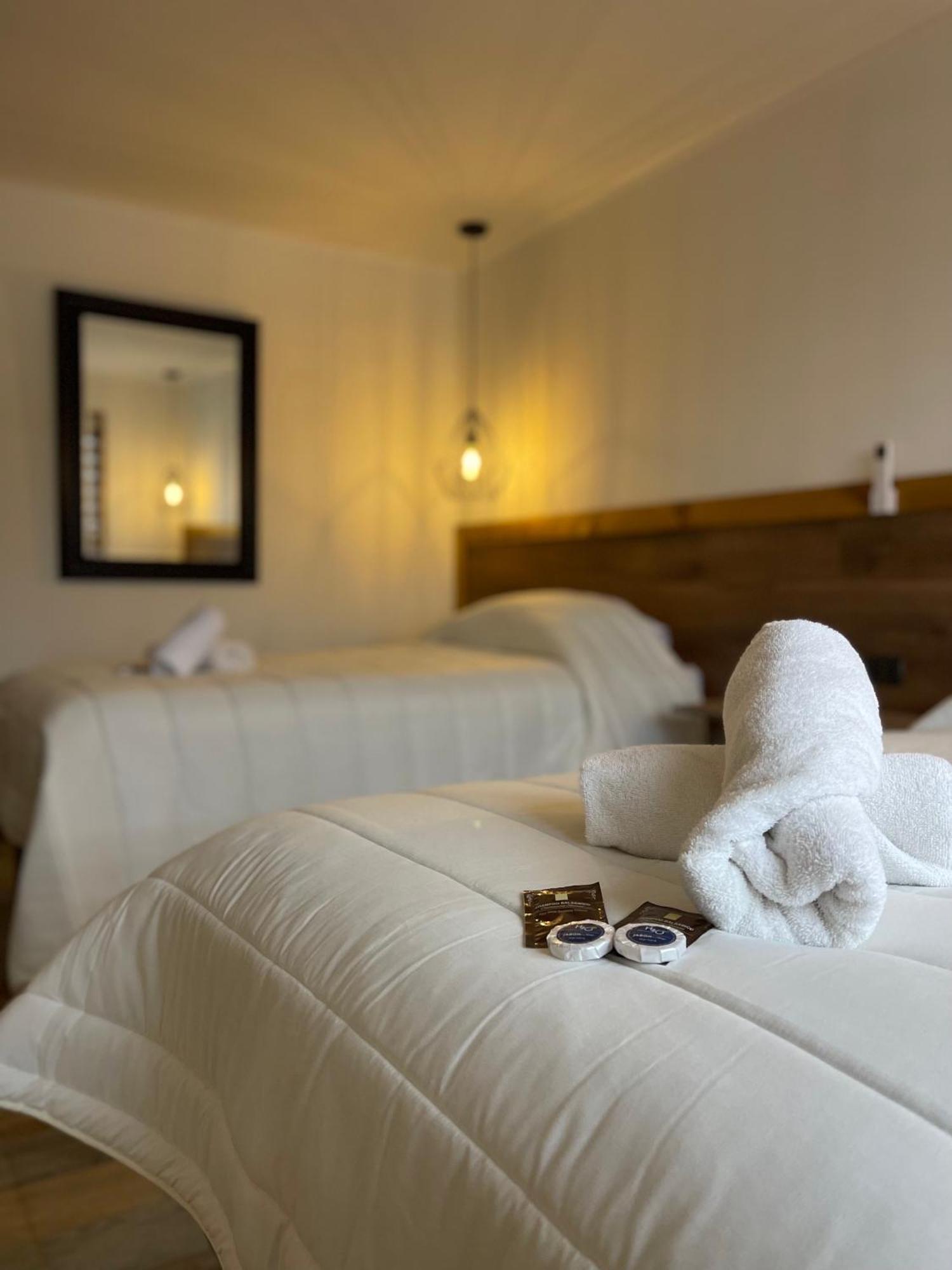 Hotel Residencial Victoria Said Linares Esterno foto