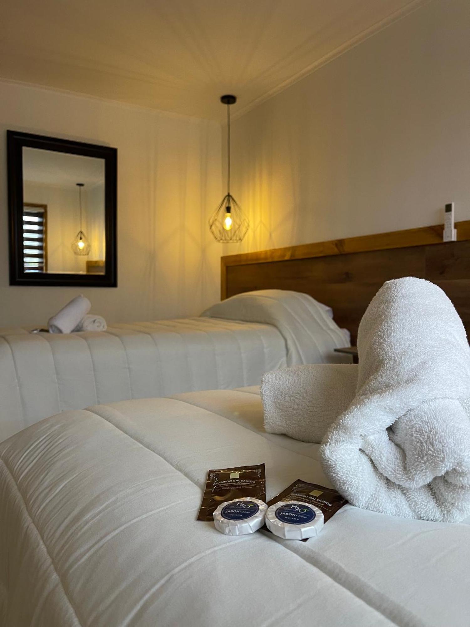 Hotel Residencial Victoria Said Linares Esterno foto