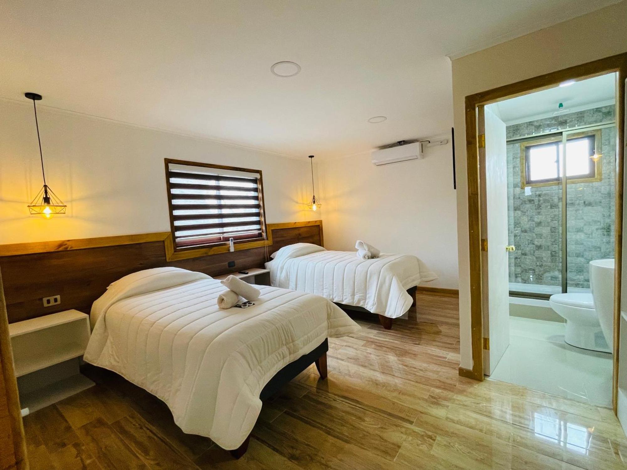 Hotel Residencial Victoria Said Linares Esterno foto