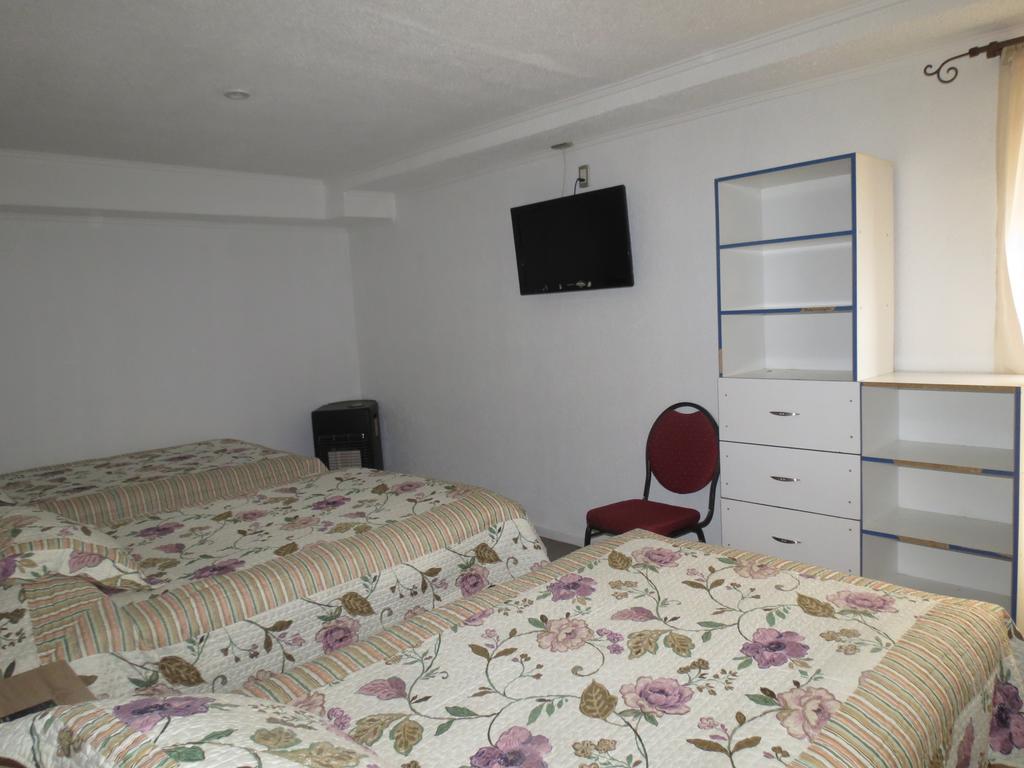 Hotel Residencial Victoria Said Linares Esterno foto